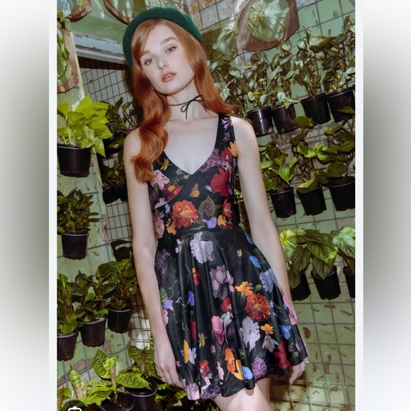 BLACKMILK NYMPH GARDEN MARILYN DRESS - XXL - Picture 8 of 8